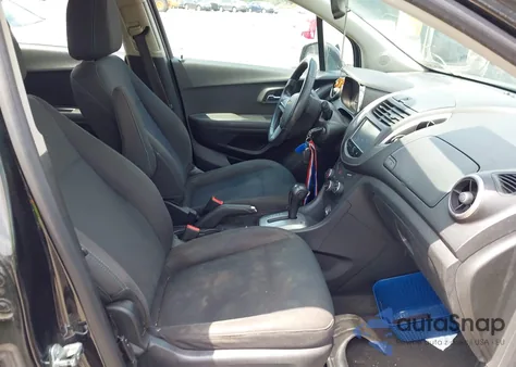 2015 Chevrolet Trax 1Ls z USA, uszkodzony, nr VIN KL7CJKSB4FB060071